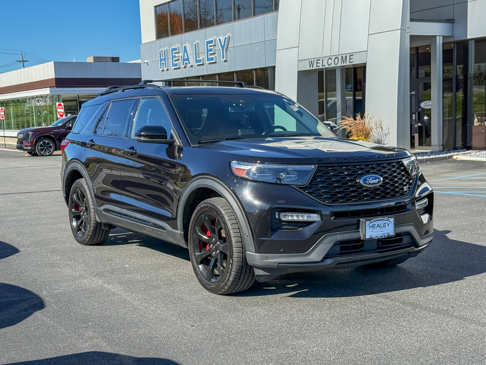 Certified 2024 Ford Explorer ST w/ Equipment Group 401A AWD/4WD image 1