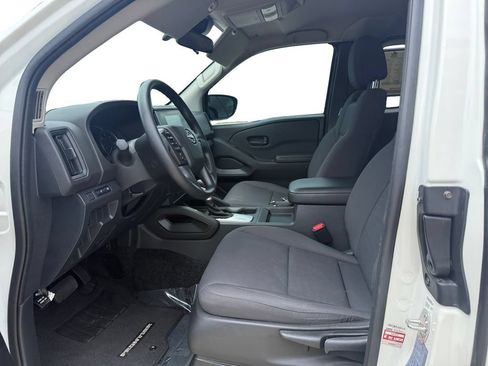 Used 2026 Nissan Frontier S w/ Tow Package RWD image 10