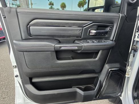 Used 2024 RAM 2500 Limited AWD/4WD image 18