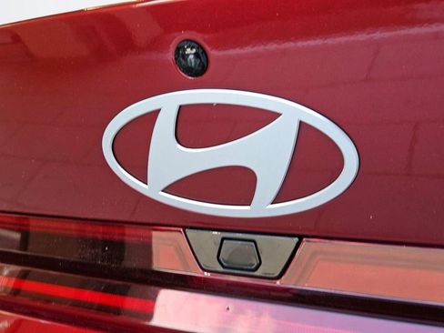 Certified 2024 Hyundai Elantra SEL w/ Convenience Package FWD image 26
