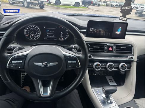 Used 2023 Genesis G70 3.3T w/ Sport Prestige Package image 9