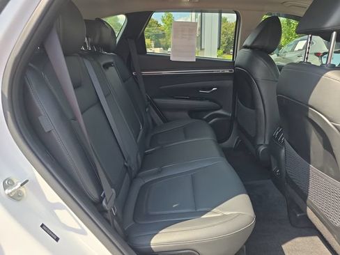 Used 2024 Hyundai Tucson Limited FWD image 14