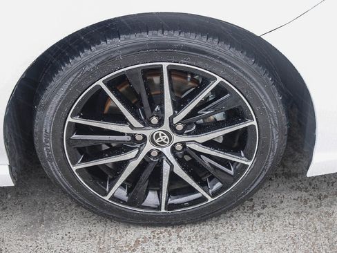 Certified 2024 Toyota Camry SE image 11