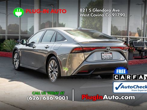 Used 2023 Toyota Mirai w/ Advanced Technology Package RWD image 2