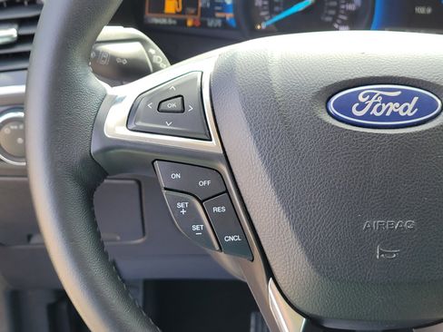 Used 2022 Ford Edge SEL AWD/4WD image 22
