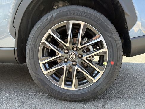 New 2026 Toyota Corolla Cross XLE image 9