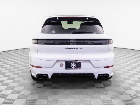 Used 2026 Porsche Cayenne GTS AWD/4WD image 10