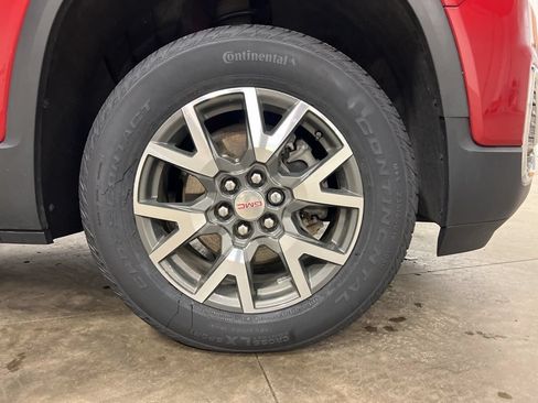 Certified 2023 GMC Acadia SLE w/ Driver Convenience Package AWD/4WD image 20