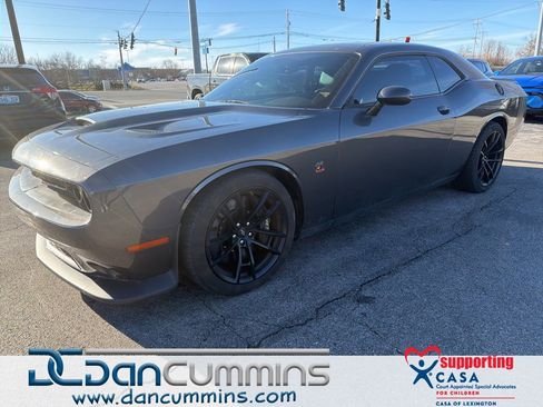 Used 2022 Dodge Challenger R/T Scat Pack w/ Dynamics Package image 1