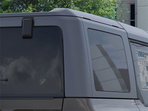 New 2025 Ford Bronco Base image 25