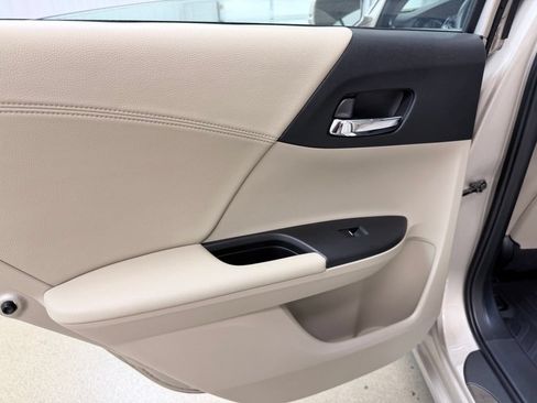 Used 2013 Honda Accord EX-L image 16