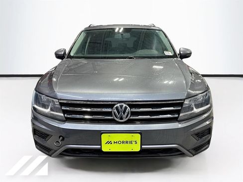 Used 2018 Volkswagen Tiguan S w/ 3rd Row Seat Package AWD/4WD image 2