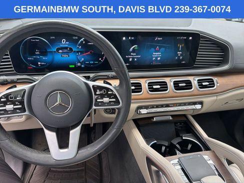 Used 2020 Mercedes-Benz GLS 450 4MATIC image 34