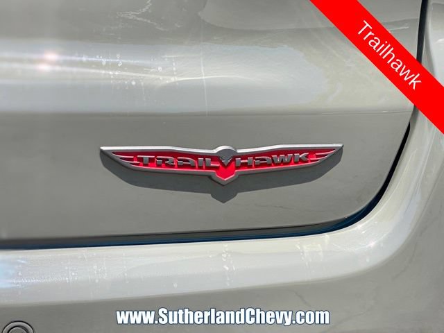 Used 2022 Jeep Compass Trailhawk AWD/4WD image 13