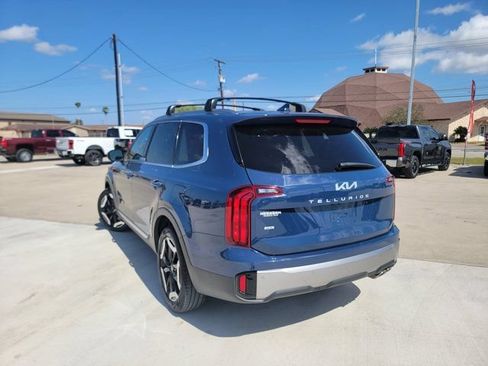 Used 2025 Kia Telluride S AWD/4WD image 5