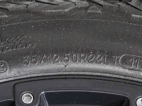 Used 2024 GMC Sierra 1500 AT4 w/ Technology Package image 37