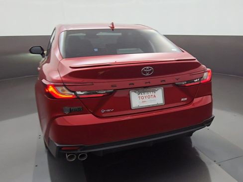 Used 2026 Toyota Camry SE FWD image 6