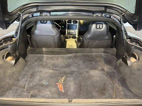 Used 2005 Chevrolet Corvette Coupe RWD image 30