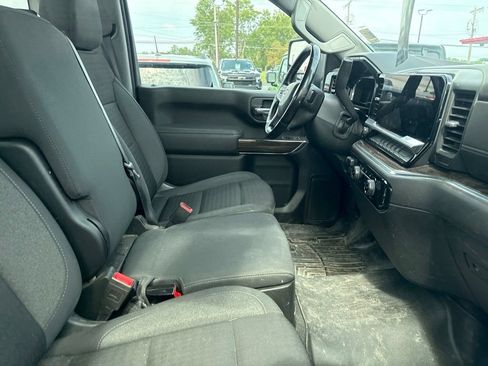 Used 2024 Chevrolet Silverado 2500 LT AWD/4WD image 28