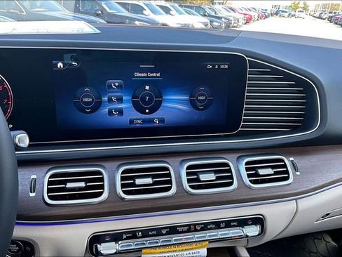 New 2026 Mercedes-Benz GLE 450 GLE 450 image 17