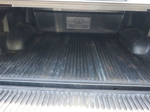 Used 2011 Toyota Tundra 2WD CrewMax w/ Tow Pkg image 13