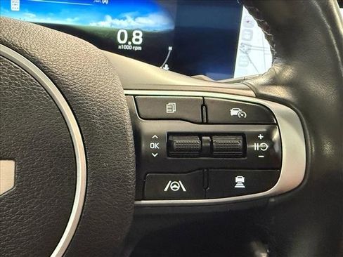 Used 2023 Kia Sportage SX image 24