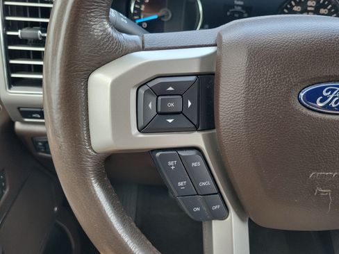 Used 2020 Ford F150 King Ranch w/ Equipment Group 601A Luxury AWD/4WD image 25