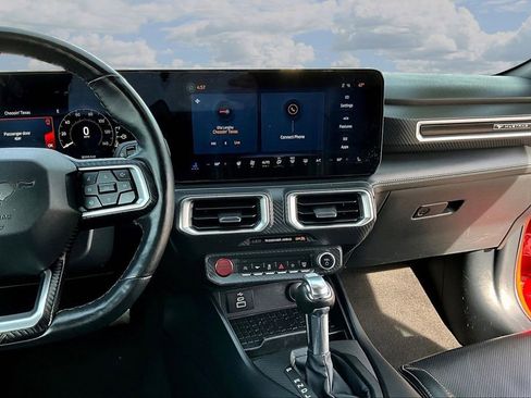 Used 2024 Ford Mustang Premium image 11