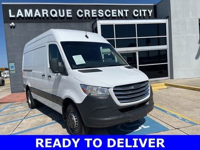 Used 2019 Freightliner Sprinter 144 Cargo