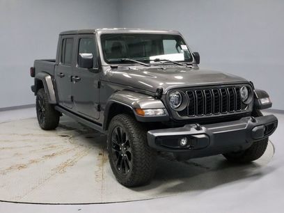 Used 2024 Jeep Gladiator Sport