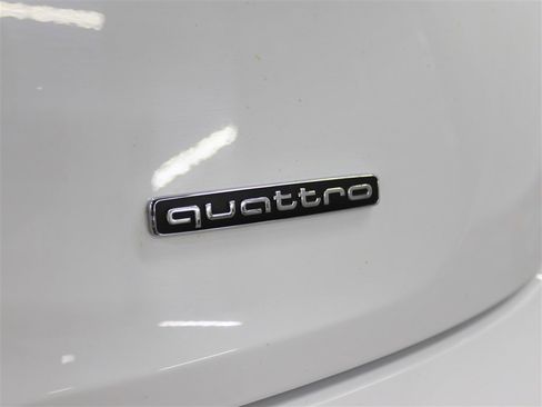 Used 2024 Audi Q5 2.0T Premium Plus image 8