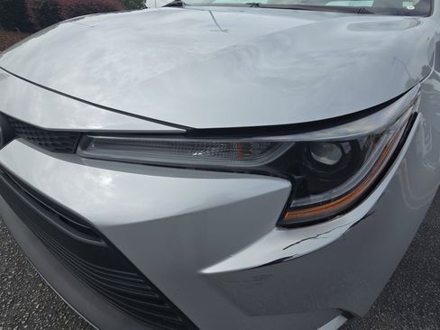 Used 2023 Toyota Corolla LE FWD image 30