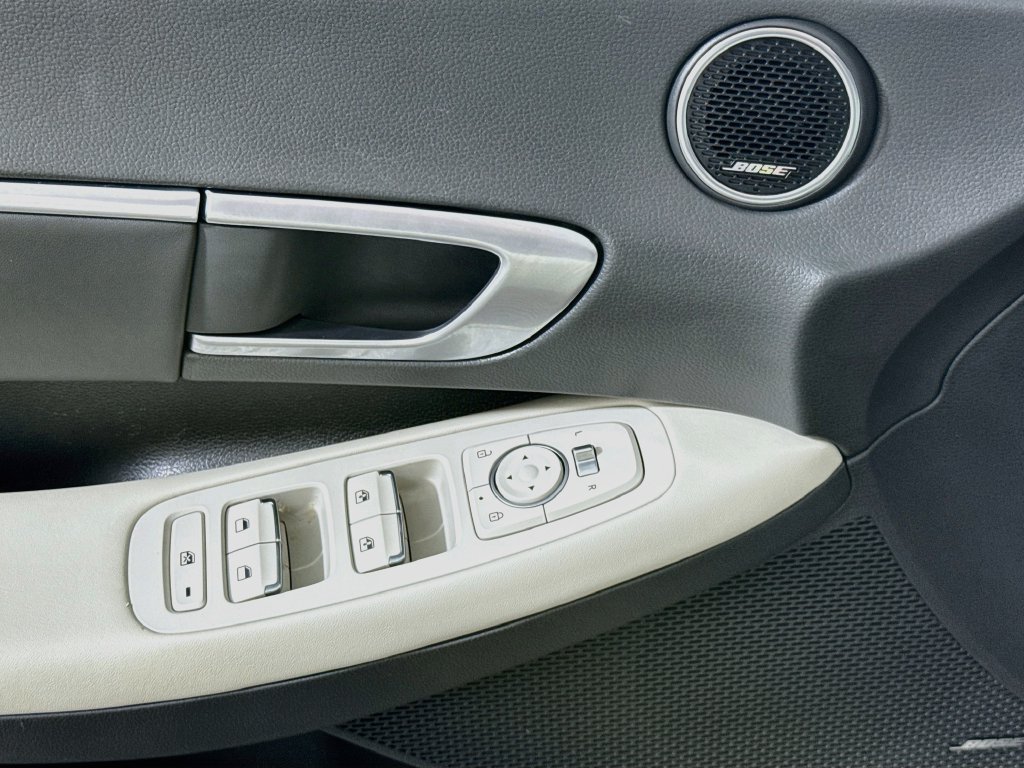 Used 2022 Hyundai Sonata SEL FWD image 23