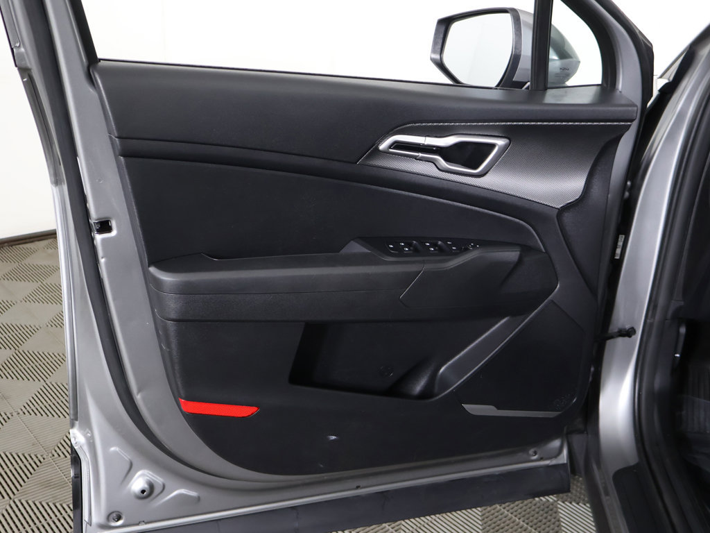 Used 2024 Kia Sportage LX FWD image 20