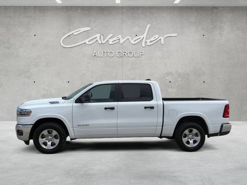 Used 2025 RAM 1500 Big Horn AWD/4WD image 13