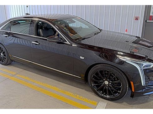 Used 2020 Cadillac CT6 Luxury AWD/4WD image 3