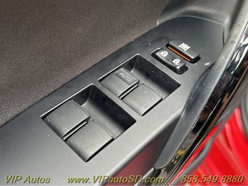 Used 2017 Toyota Corolla iM image 33