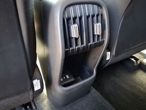 Used 2025 Hyundai Kona SEL AWD/4WD image 25
