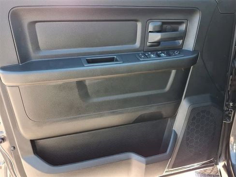 Used 2020 RAM 1500 Tradesman w/ Tradesman SXT Package image 12