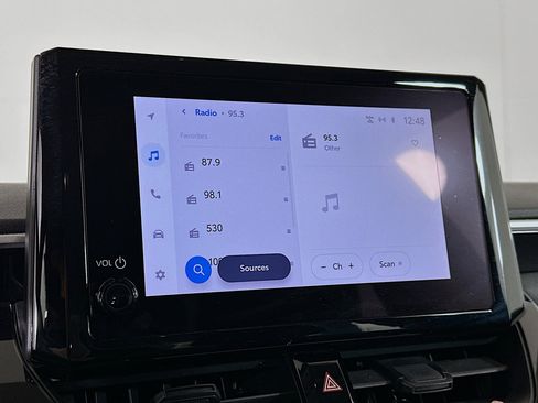 Used 2024 Toyota Corolla LE image 21