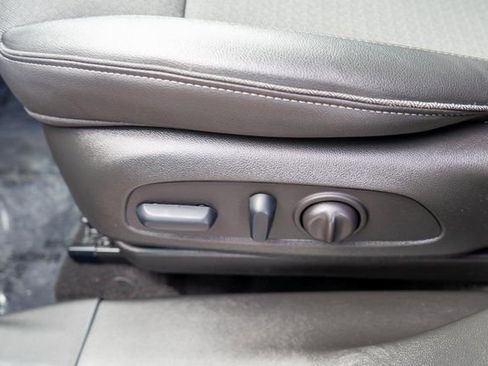 Used 2023 Buick Encore GX Select w/ Safety Package II AWD/4WD image 20