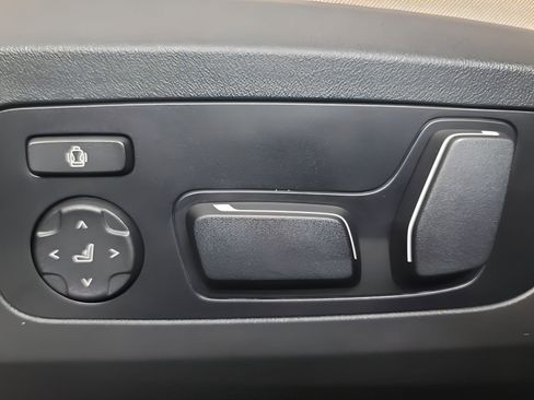 Used 2025 BMW X3 xDrive30i w/ Convenience Package image 8