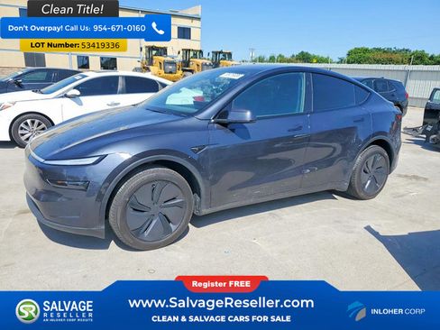 Used 2026 Tesla Model Y 2WD image 1