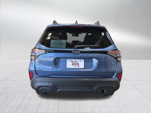 Used 2025 Subaru Forester Premium w/ Convenience Package #1 AWD/4WD image 6