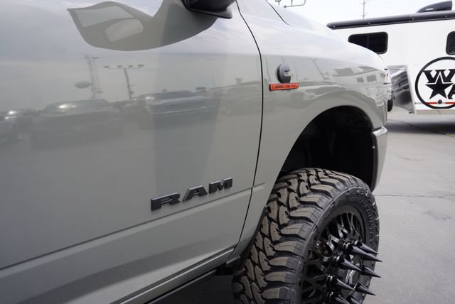 Used 2026 RAM 3500 Laramie AWD/4WD image 24