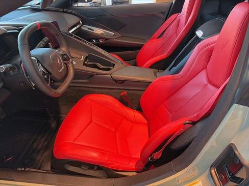 Used 2024 Chevrolet Corvette Stingray Coupe w/ Z51 Performance Package image 13