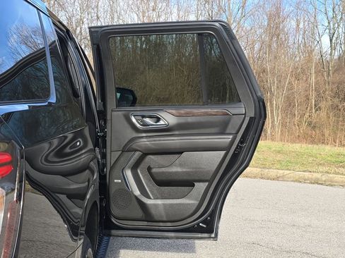 Used 2023 Chevrolet Tahoe Z71 image 31