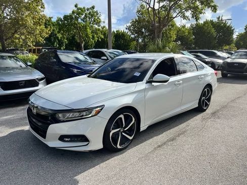 Used 2020 Honda Accord Sport image 4