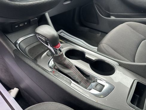 Used 2024 Chevrolet Malibu LT w/ Midnight Edition FWD image 19