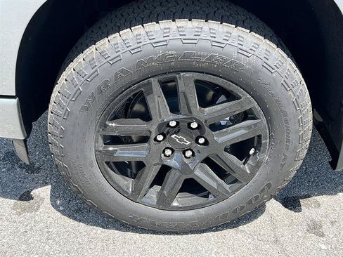 New 2026 Chevrolet Silverado 1500 RST AWD/4WD image 9
